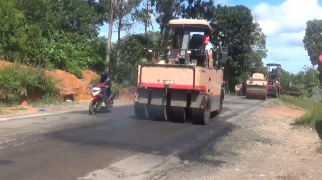 Rusak Bertahun-tahun, Jalan di 7 Lokasi Tanjungpinang-Bintan Akhirnya Diperbaiki Pemprov Kepri
