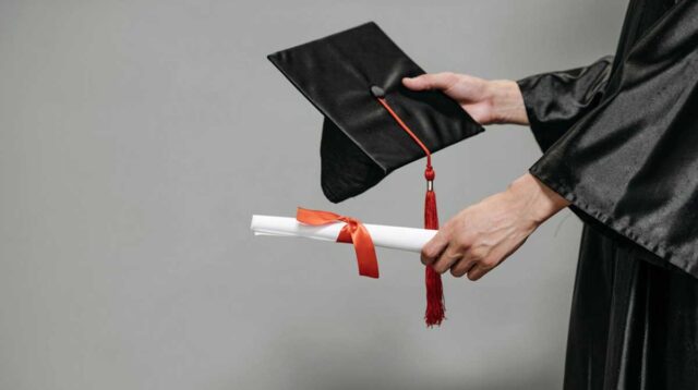 Beasiswa Kepri 2026 Diserbu Pendaftar, Seleksi Pakai Ranking IPK