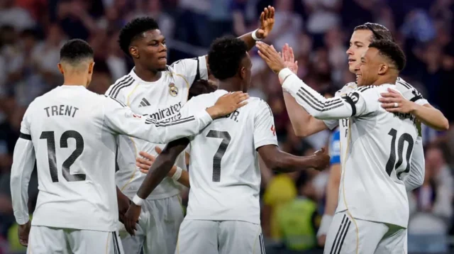 Real Madrid Tundukkan Alaves 2-1, Jarak dengan Barcelona Makin Dekat