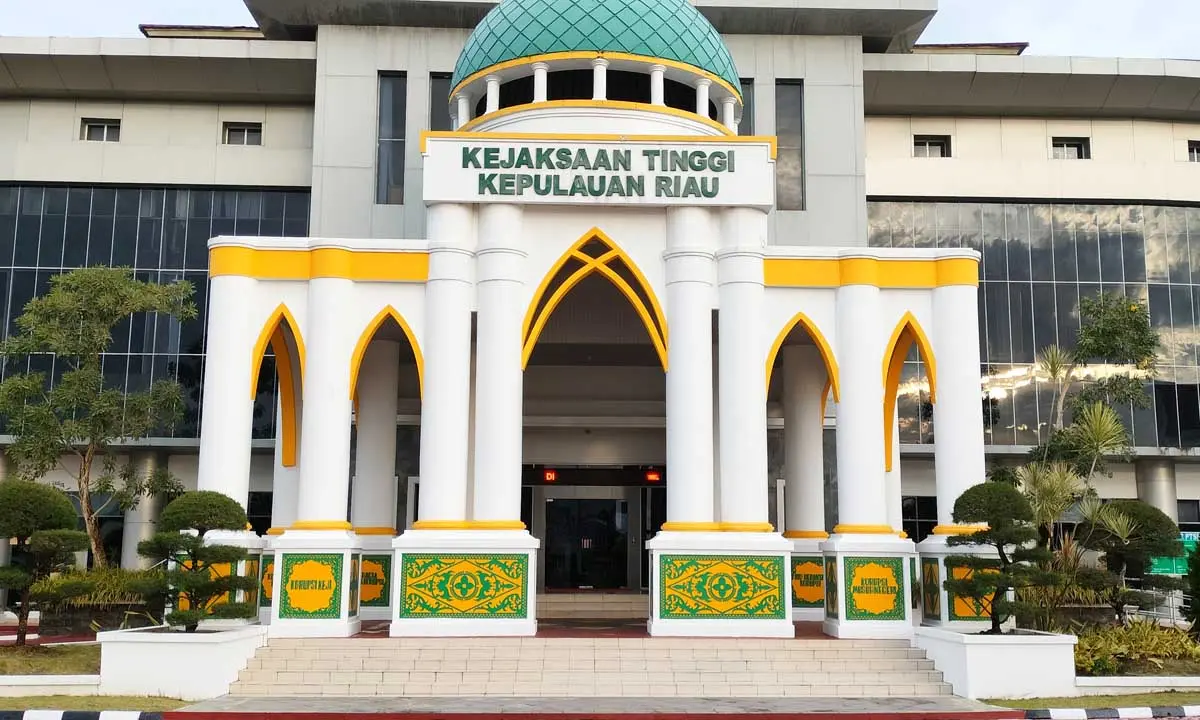 Dalami Korupsi Honorarium BKAD Tahun 2021-2026, Kejati Kepri Periksa Puluhan Orang